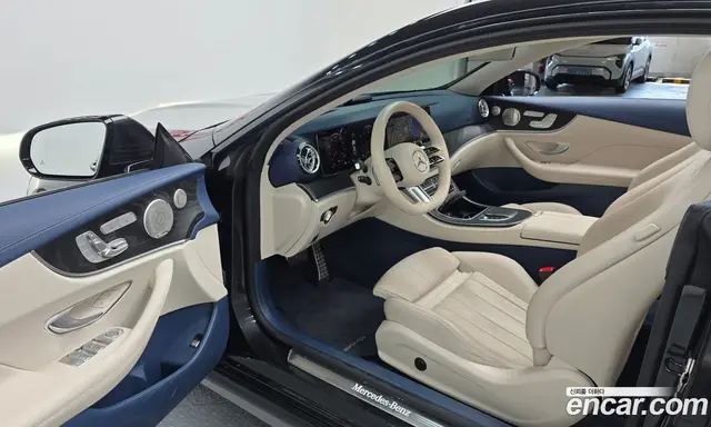 Mercedes-Benz E-Class 2023 2.0 автомат (гидро), миниатюра 10