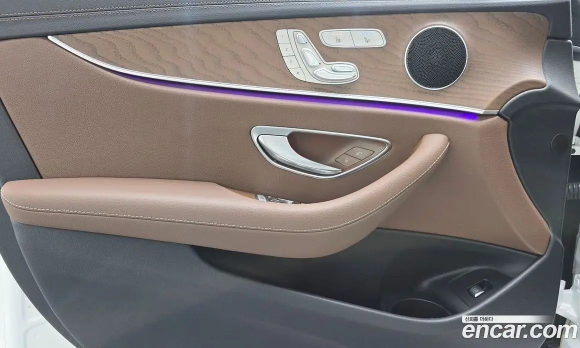 Mercedes-Benz E-Class 2023 2.0 автомат (гидро), фото 14