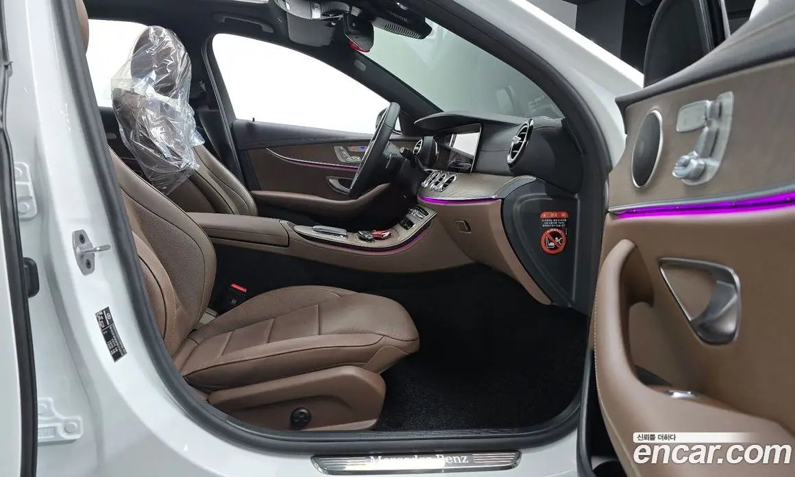 Mercedes-Benz E-Class 2023 2.0 автомат (гидро), фото 16