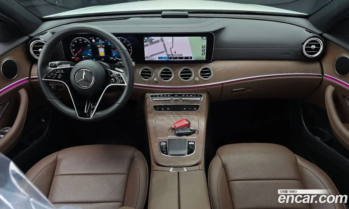 Mercedes-Benz E-Class 2023 2.0 автомат (гидро), фото 10