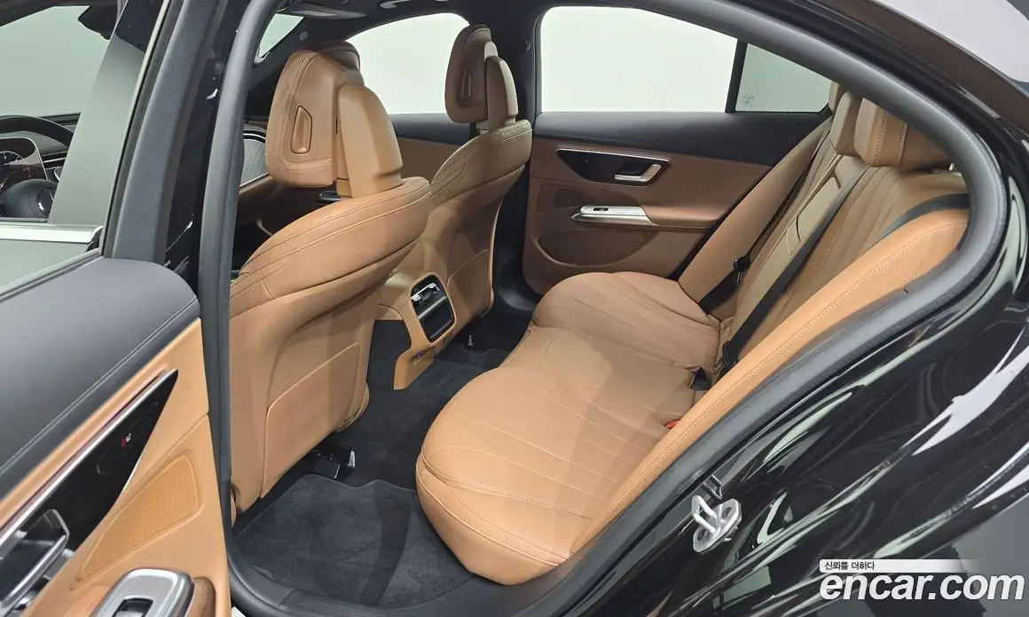 Mercedes-Benz E-Class 2025 2.0 автомат (гидро), фото 11