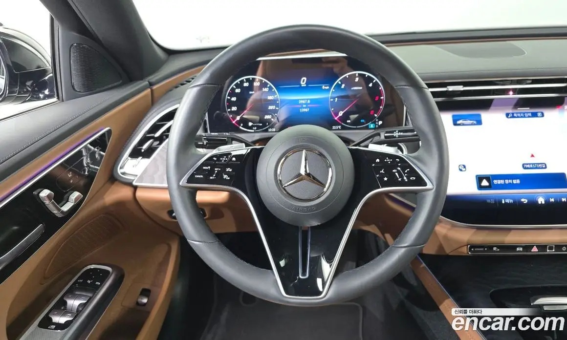 Mercedes-Benz E-Class 2025 2.0 автомат (гидро), фото 13