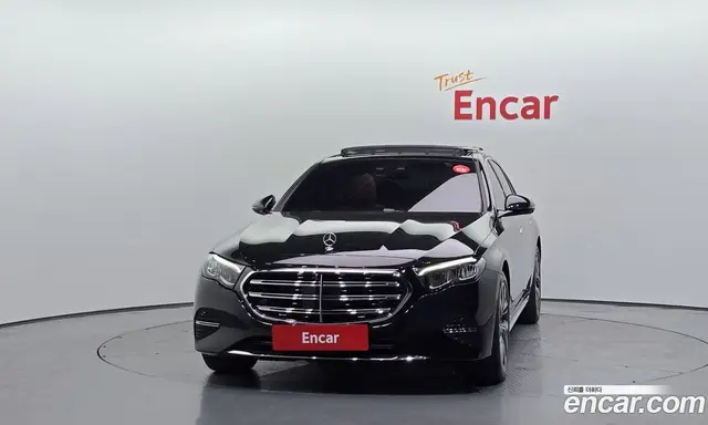 Mercedes-Benz E-Class 2025 2.0 автомат (гидро), миниатюра 3