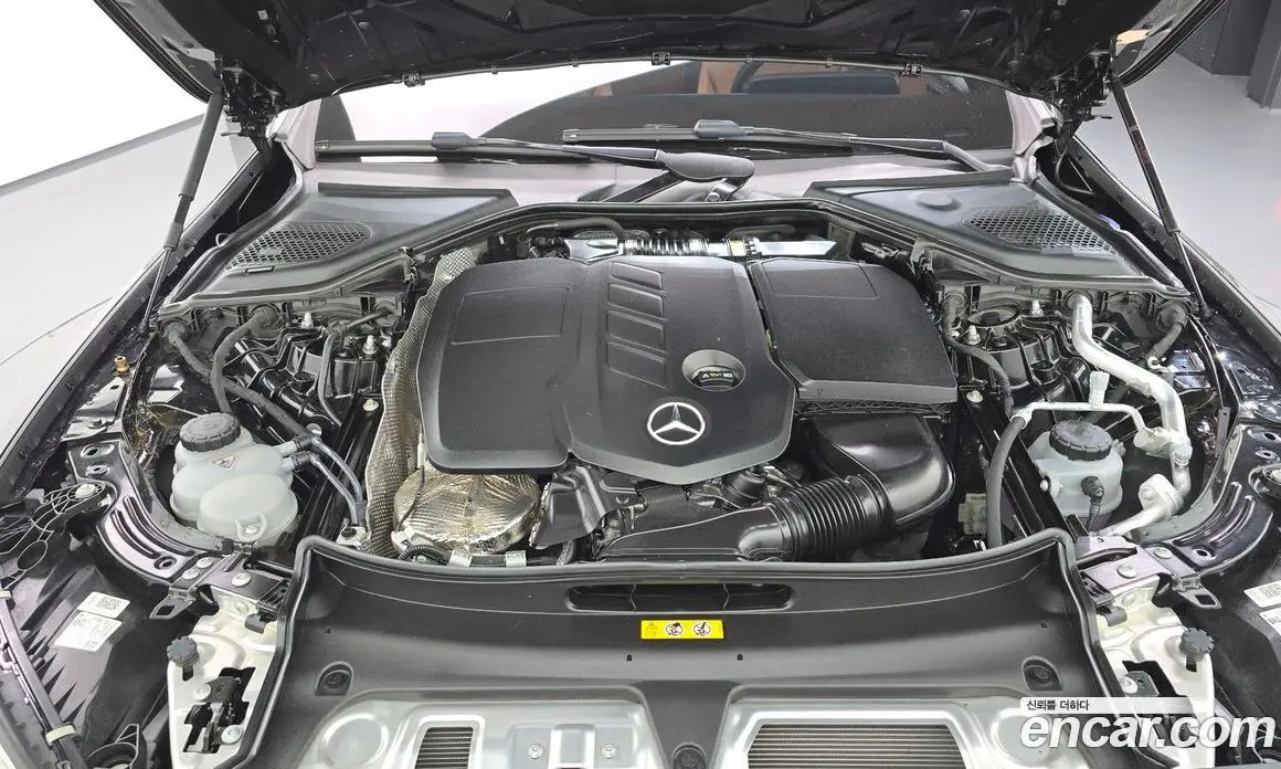 Mercedes-Benz E-Class 2025 2.0 автомат (гидро), фото 6