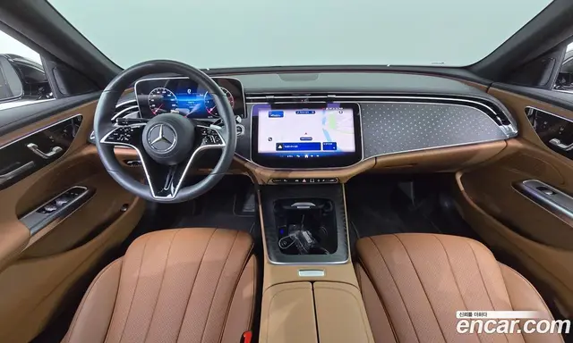 Mercedes-Benz E-Class 2025 2.0 автомат (гидро), миниатюра 7