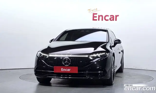 Mercedes-Benz EQS 2023 0.3 автомат (гидро), миниатюра 3