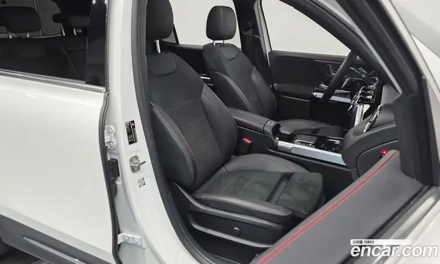 Mercedes-Benz GLB-Class 2023 2.0 автомат (гидро), миниатюра 12
