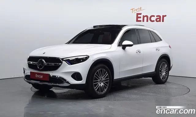 Mercedes-Benz GLC-Class 2025 2.0 автомат (гидро), миниатюра 1 Mercedes-Benz GLC-Class 2025 2.0 автомат (гидро), миниатюра 1
