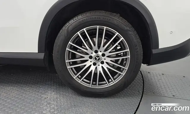 Mercedes-Benz GLC-Class 2025 2.0 автомат (гидро), миниатюра 7 Mercedes-Benz GLC-Class 2025 2.0 автомат (гидро), миниатюра 7