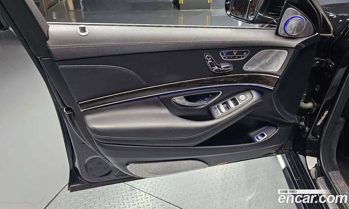 Mercedes-Benz S-Class 2016 5.5 автомат (гидро), фото 13 Mercedes-Benz S-Class 2016 5.5 автомат (гидро), фото 13