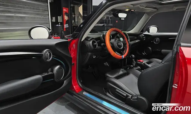Mini Cooper 2015 2.0 автомат (гидро), миниатюра 10 Mini Cooper 2015 2.0 автомат (гидро), миниатюра 10
