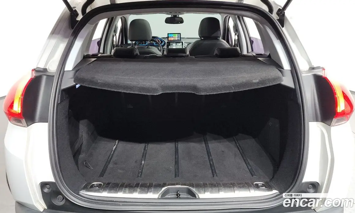 Peugeot 2008 2015 1.6 автомат (гидро), фото 19