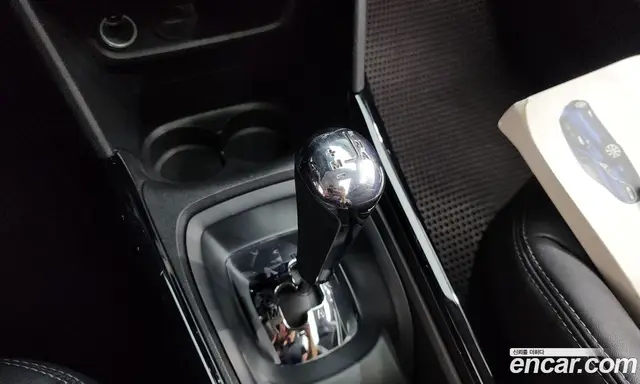 Peugeot 2008 2015 1.6 автомат (гидро), миниатюра 9
