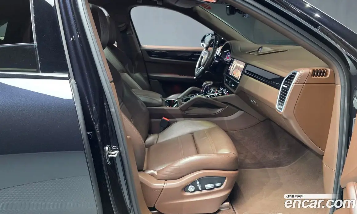 Porsche Cayenne 2020 3.0 автомат (гидро), фото 11 Porsche Cayenne 2020 3.0 автомат (гидро), фото 11