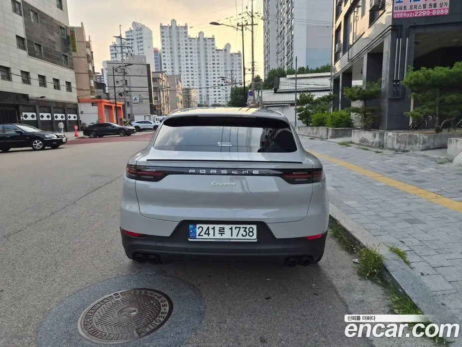 Porsche Cayenne 2021 3.0 автомат (гидро), фото 2 Porsche Cayenne 2021 3.0 автомат (гидро), фото 2