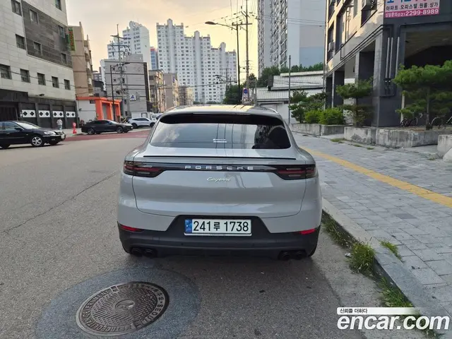 Porsche Cayenne 2021 3.0 автомат (гидро), миниатюра 2 Porsche Cayenne 2021 3.0 автомат (гидро), миниатюра 2