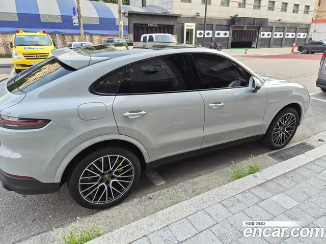 Porsche Cayenne 2021 3.0 автомат (гидро), миниатюра 4 Porsche Cayenne 2021 3.0 автомат (гидро), миниатюра 4