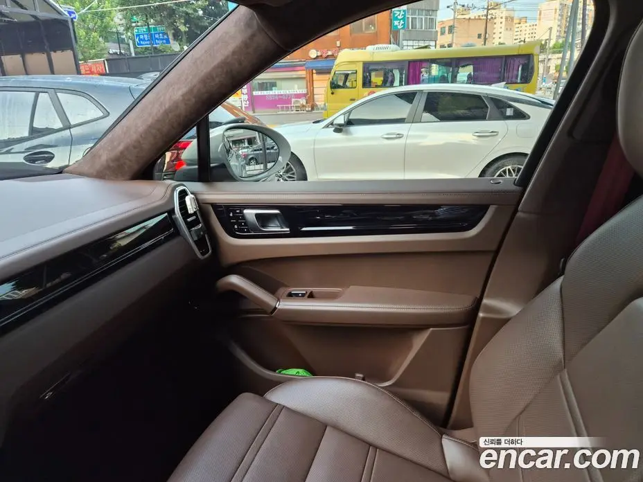 Porsche Cayenne 2021 3.0 автомат (гидро), фото 9 Porsche Cayenne 2021 3.0 автомат (гидро), фото 9