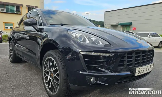 Porsche Macan 2014 3.0 автомат (гидро), миниатюра 1 Porsche Macan 2014 3.0 автомат (гидро), миниатюра 1
