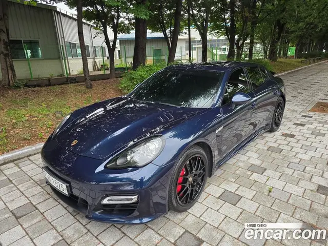 Porsche Panamera 2013 4.8 автомат (гидро), миниатюра 1 Porsche Panamera 2013 4.8 автомат (гидро), миниатюра 1