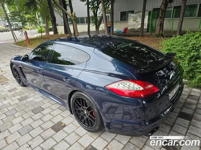 Porsche Panamera 2013 4.8 автомат (гидро), миниатюра 2 Porsche Panamera 2013 4.8 автомат (гидро), миниатюра 2