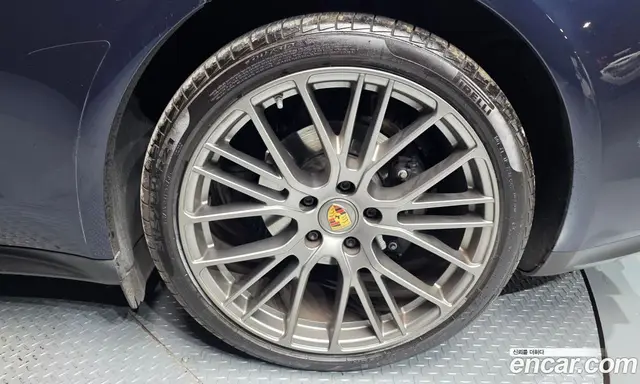 Porsche Panamera 2022 2.9 автомат (гидро), миниатюра 6