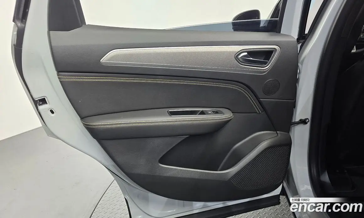Renault (Samsung) Arkana 2025 1.6 автомат (гидро), фото 14 Renault (Samsung) Arkana 2025 1.6 автомат (гидро), фото 14