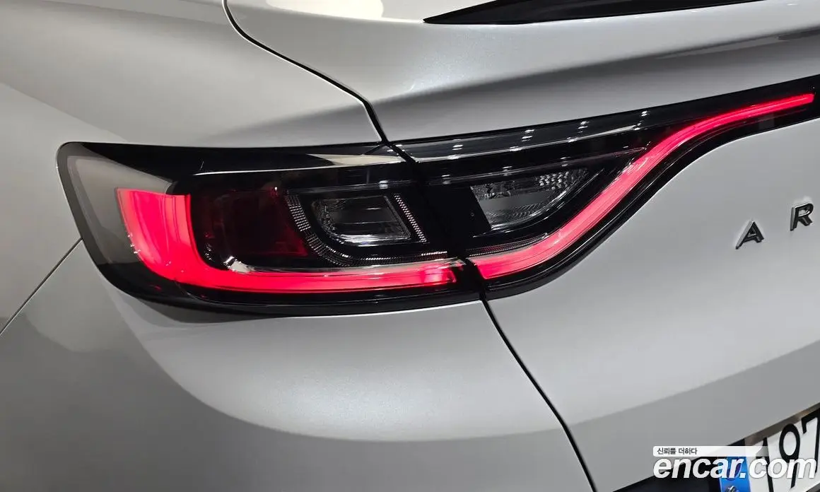 Renault (Samsung) Arkana 2025 1.6 автомат (гидро), фото 8 Renault (Samsung) Arkana 2025 1.6 автомат (гидро), фото 8
