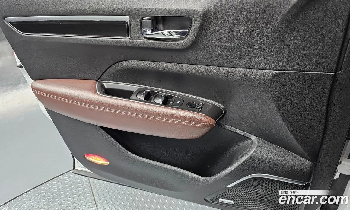 Renault (Samsung) QM6 2018 2.0 автомат (гидро), фото 14 Renault (Samsung) QM6 2018 2.0 автомат (гидро), фото 14