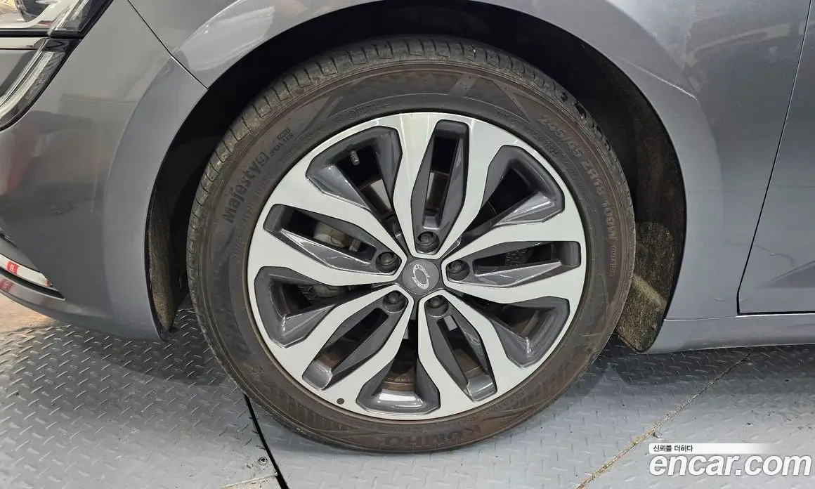 Renault (Samsung) SM6 2017 2.0 автомат (гидро), фото 5 Renault (Samsung) SM6 2017 2.0 автомат (гидро), фото 5
