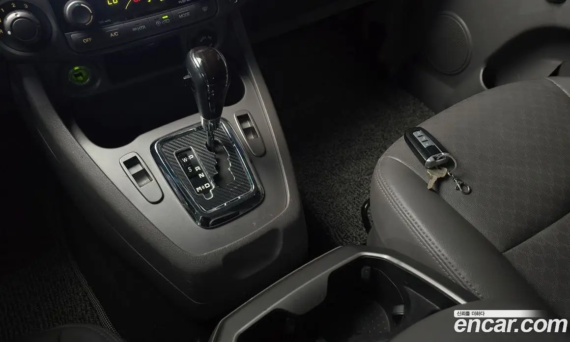 SsangYong Korando 2015 2.2 автомат (гидро), фото 9 SsangYong Korando 2015 2.2 автомат (гидро), фото 9