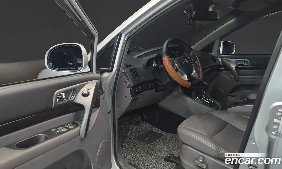 SsangYong Korando 2015 2.2 автомат (гидро), фото 10 SsangYong Korando 2015 2.2 автомат (гидро), фото 10