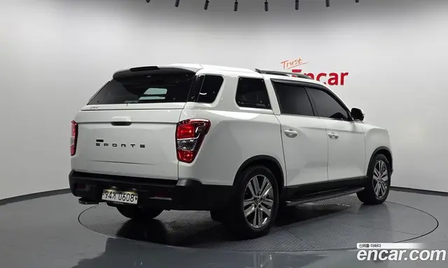 SsangYong Rexton 2018 2.2 автомат (гидро), миниатюра 2 SsangYong Rexton 2018 2.2 автомат (гидро), миниатюра 2