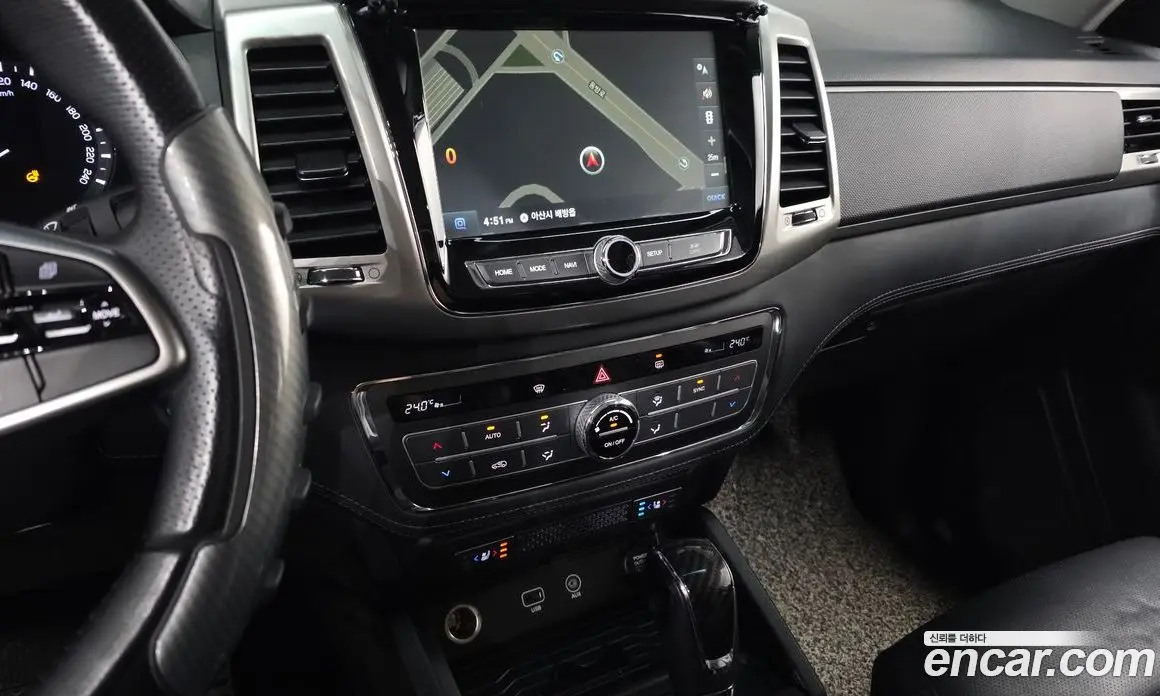 SsangYong Rexton 2018 2.2 автомат (гидро), фото 14 SsangYong Rexton 2018 2.2 автомат (гидро), фото 14
