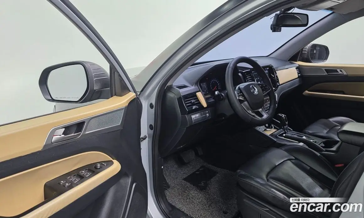 SsangYong Rexton 2018 2.2 автомат (гидро), фото 11