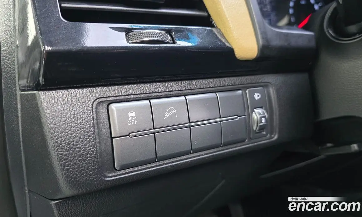SsangYong Rexton 2018 2.2 автомат (гидро), фото 13