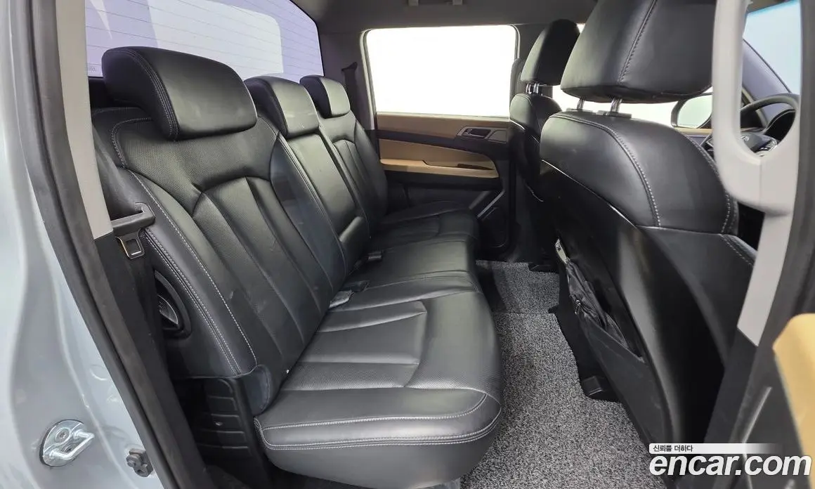 SsangYong Rexton 2018 2.2 автомат (гидро), фото 18