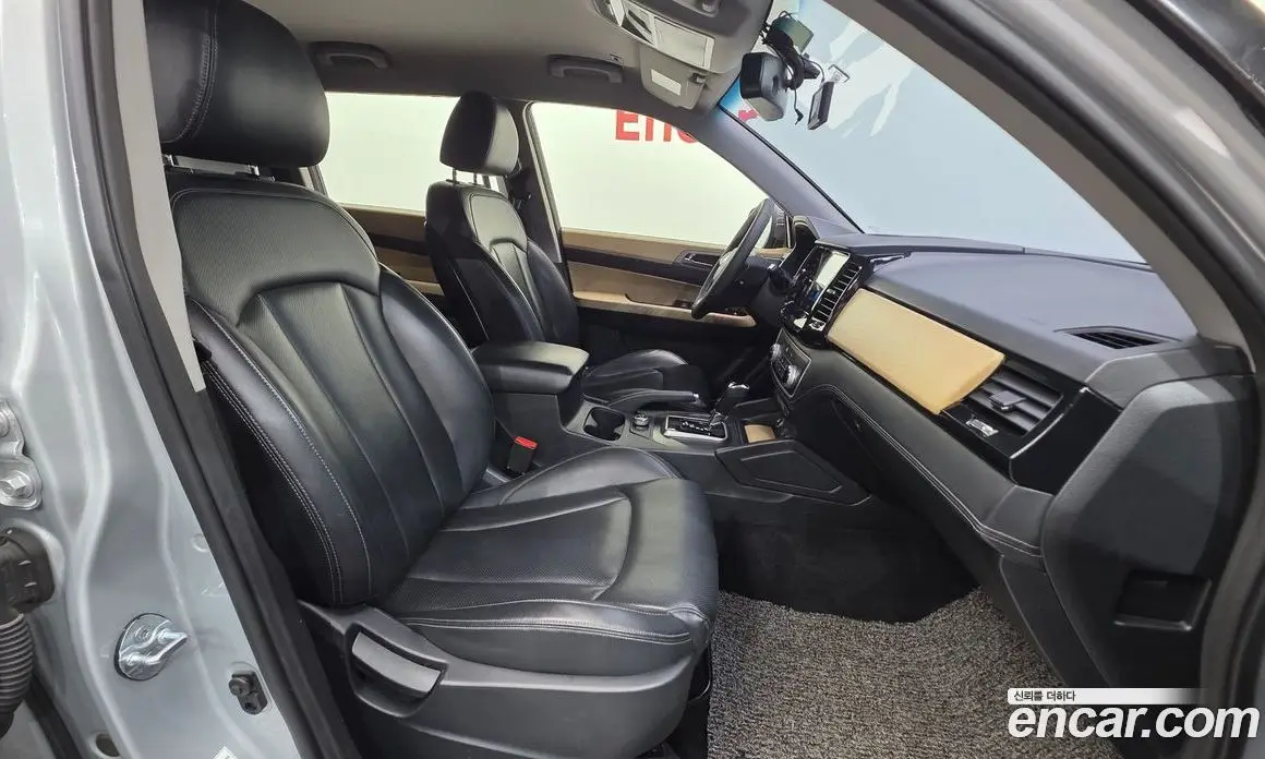 SsangYong Rexton 2018 2.2 автомат (гидро), фото 10