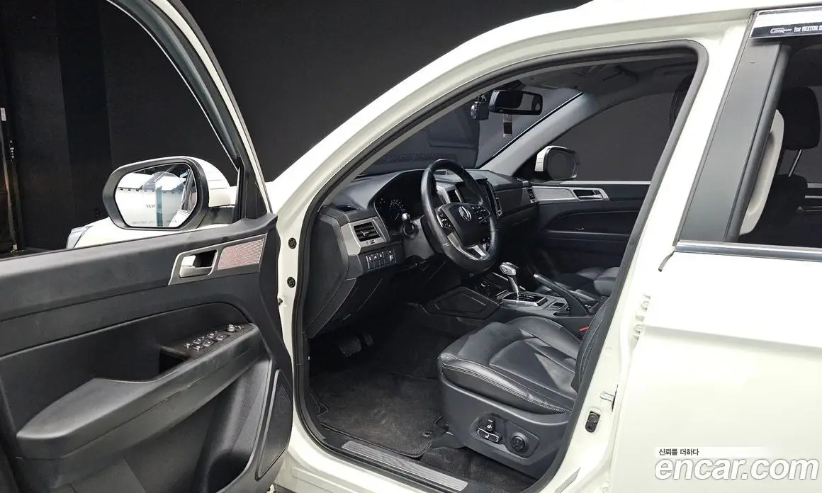 SsangYong Rexton 2019 2.2 автомат (гидро), фото 13