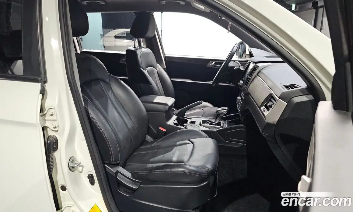 SsangYong Rexton 2019 2.2 автомат (гидро), фото 18