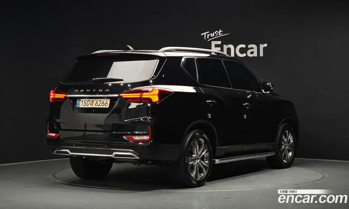SsangYong Rexton 2022 2.2 автомат (гидро), фото 1 SsangYong Rexton 2022 2.2 автомат (гидро), фото 1