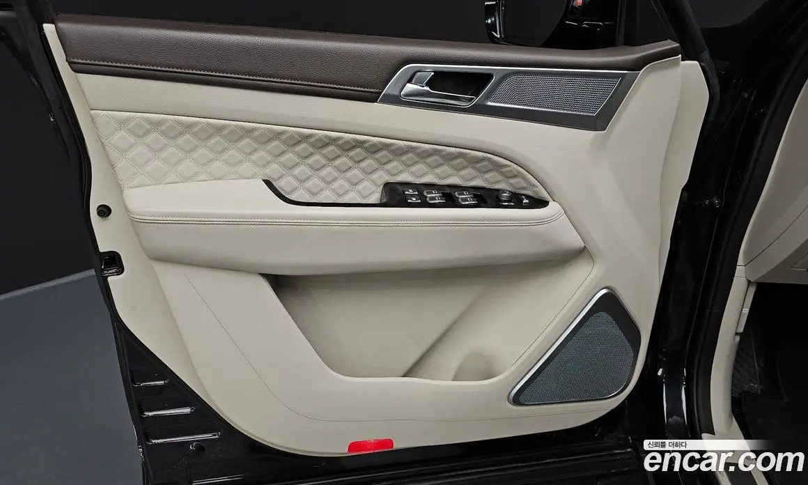 SsangYong Rexton 2022 2.2 автомат (гидро), фото 13 SsangYong Rexton 2022 2.2 автомат (гидро), фото 13
