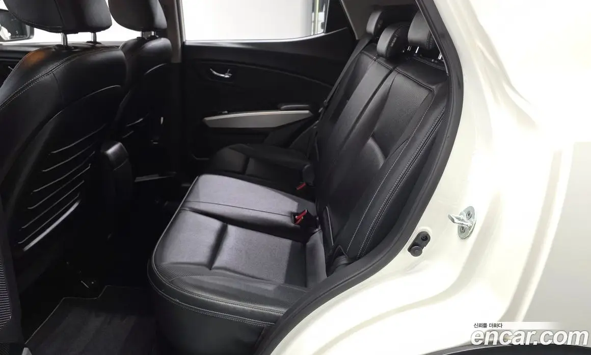 SsangYong TIBOLI 2015 1.6 автомат (гидро), фото 16 SsangYong TIBOLI 2015 1.6 автомат (гидро), фото 16