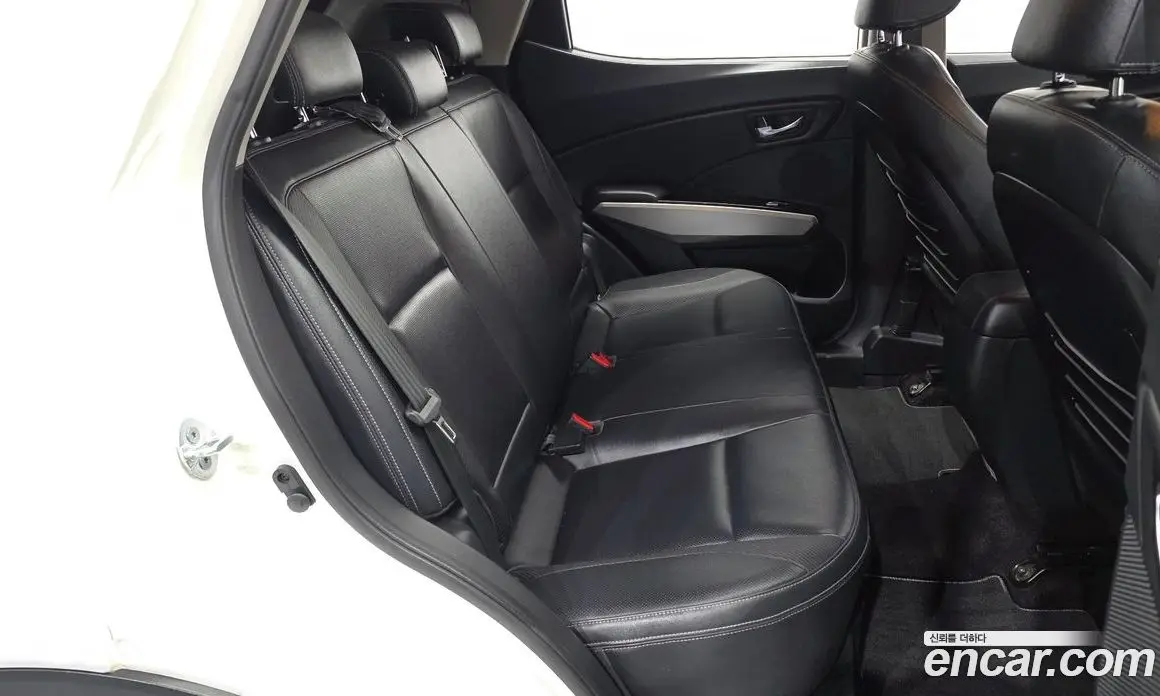 SsangYong TIBOLI 2015 1.6 автомат (гидро), фото 18 SsangYong TIBOLI 2015 1.6 автомат (гидро), фото 18