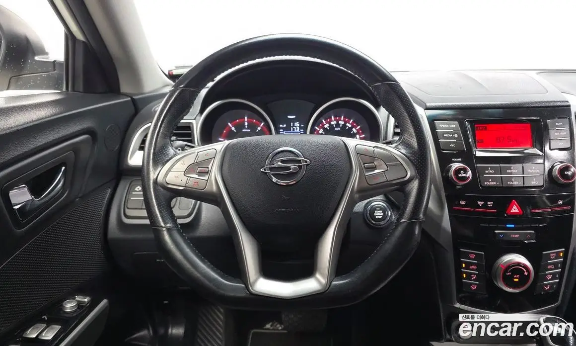 SsangYong TIBOLI 2015 1.6 автомат (гидро), фото 19 SsangYong TIBOLI 2015 1.6 автомат (гидро), фото 19