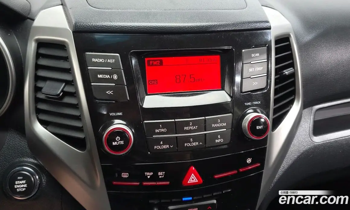 SsangYong TIBOLI 2015 1.6 автомат (гидро), фото 20 SsangYong TIBOLI 2015 1.6 автомат (гидро), фото 20