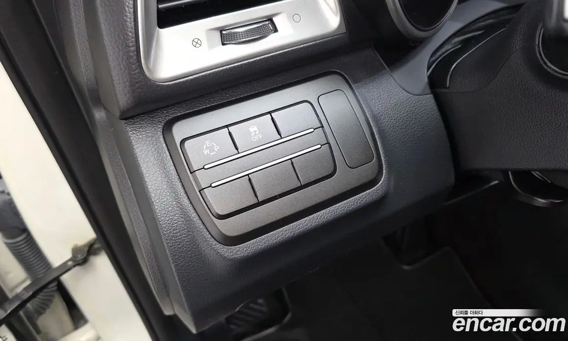 SsangYong TIBOLI 2015 1.6 автомат (гидро), фото 27 SsangYong TIBOLI 2015 1.6 автомат (гидро), фото 27