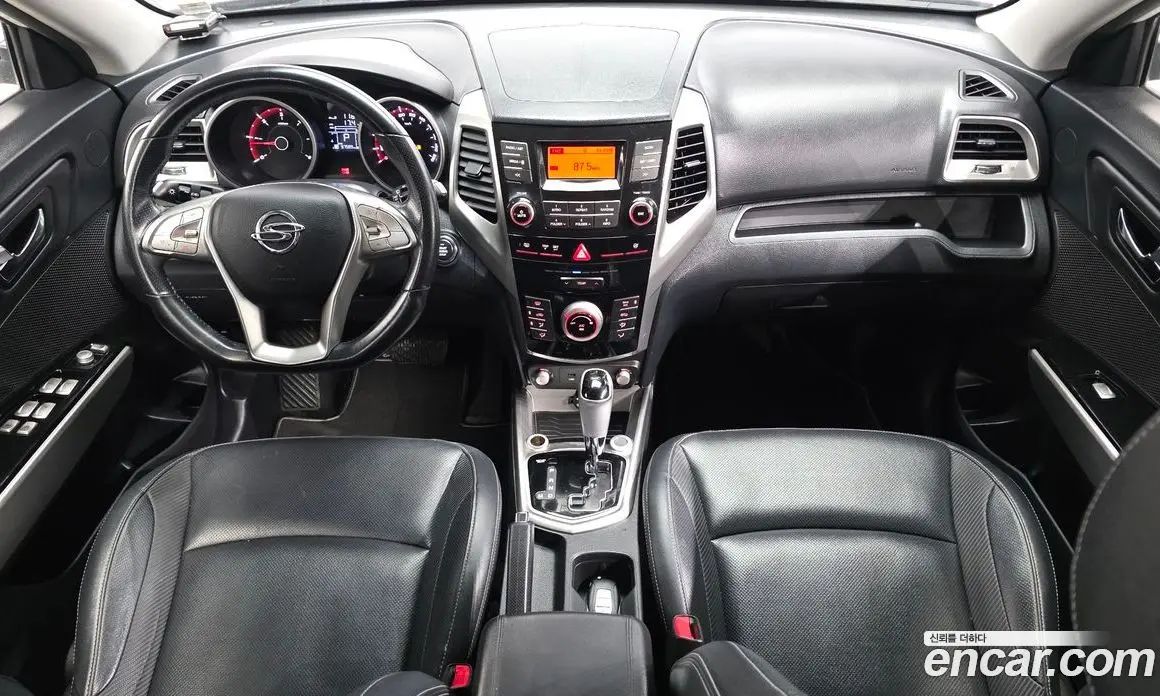 SsangYong TIBOLI 2015 1.6 автомат (гидро), фото 10 SsangYong TIBOLI 2015 1.6 автомат (гидро), фото 10