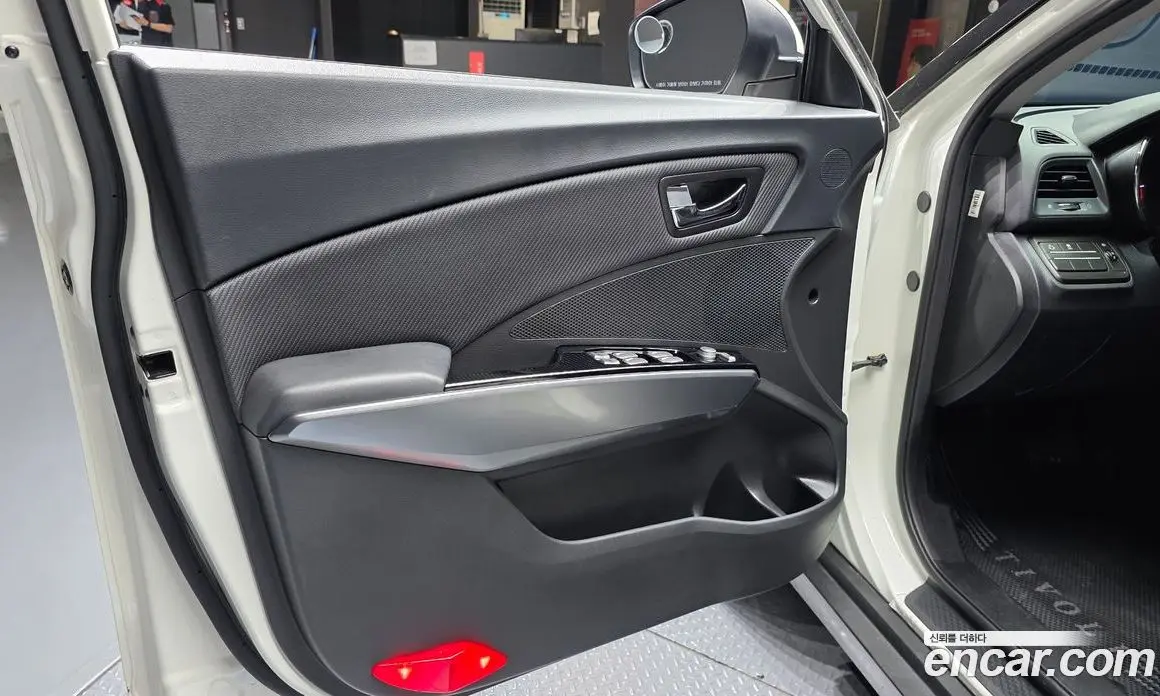 SsangYong TIBOLI 2018 1.6 автомат (гидро), фото 14