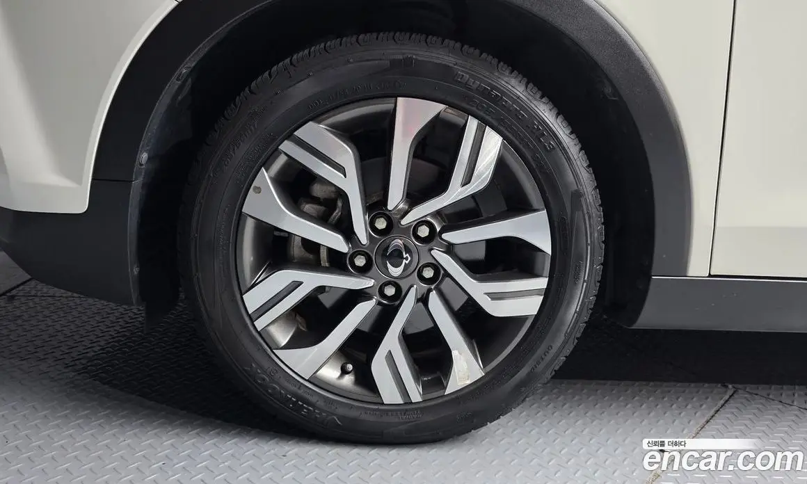 SsangYong TIBOLI 2018 1.6 автомат (гидро), фото 5
